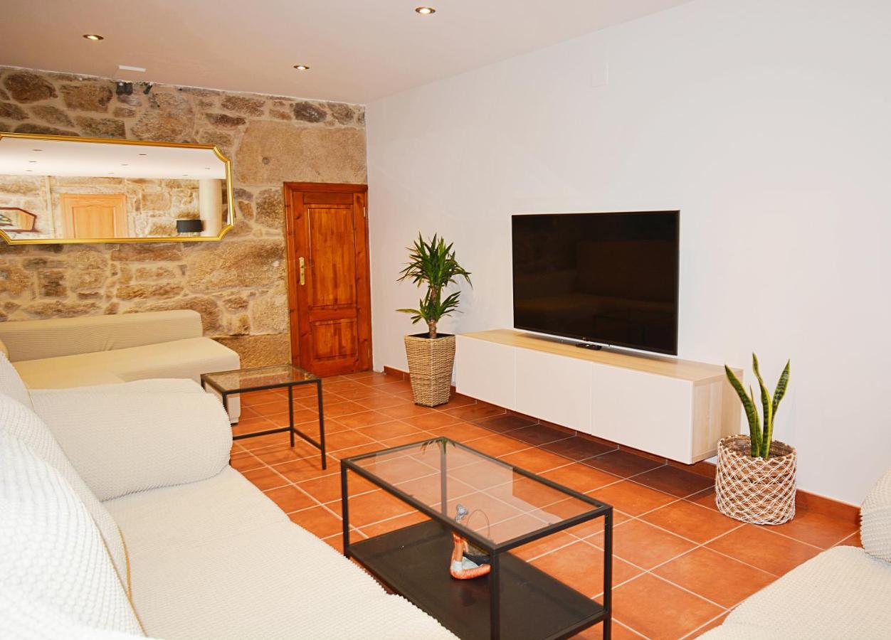 Galihost - Casa Con Enorme Jardin En Cambadosヴィラ エクステリア 写真