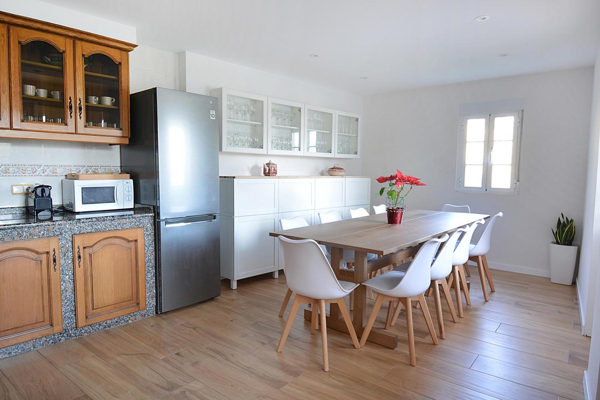 Galihost - Casa Con Enorme Jardin En Cambadosヴィラ エクステリア 写真